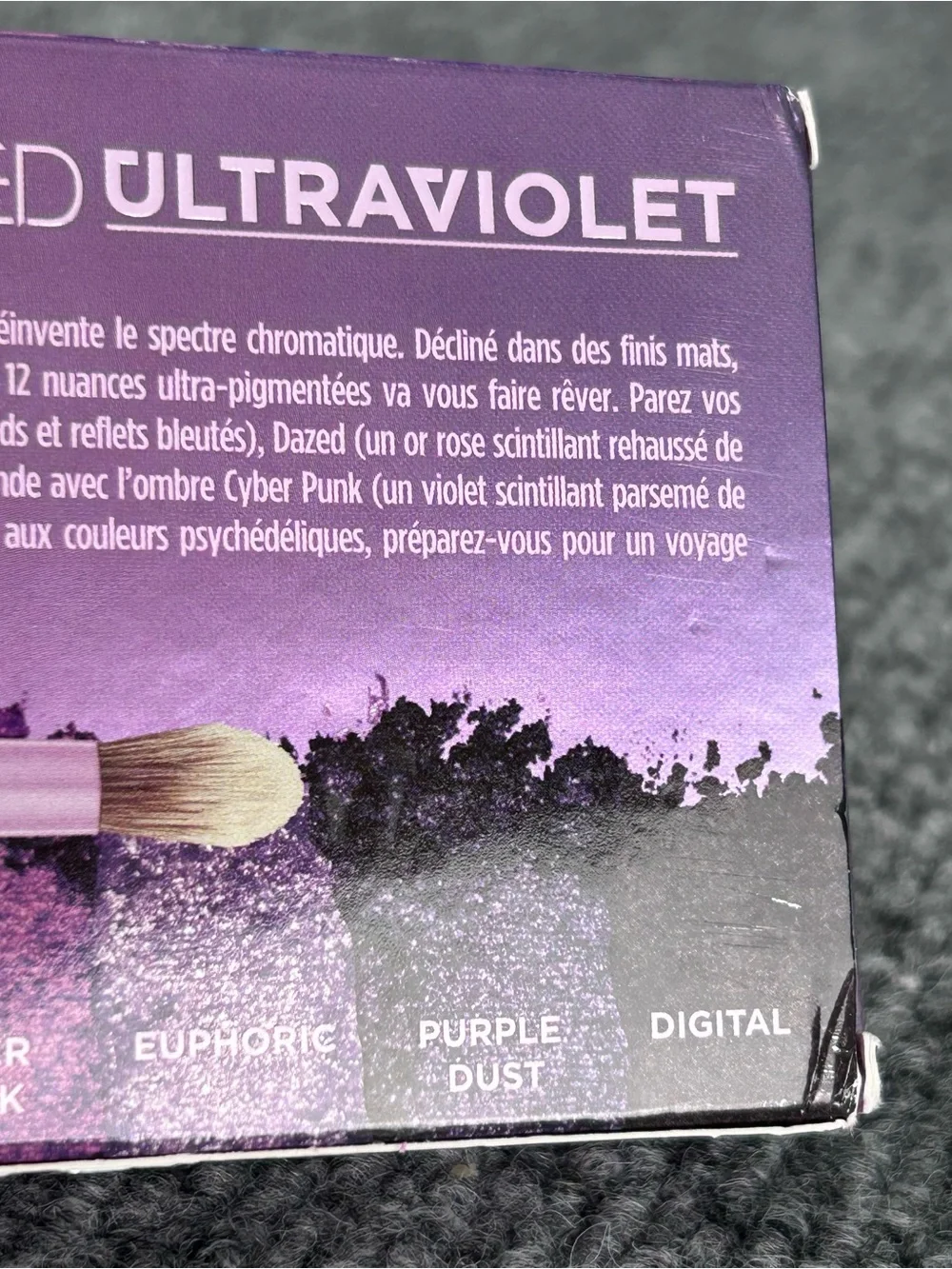 Urban Decay NAKED ULTRAVIOLET Eyeshadow Palette Pressed Powder Metallic Shimmer